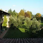 לינה וארוחת בוקר Il Dosso *